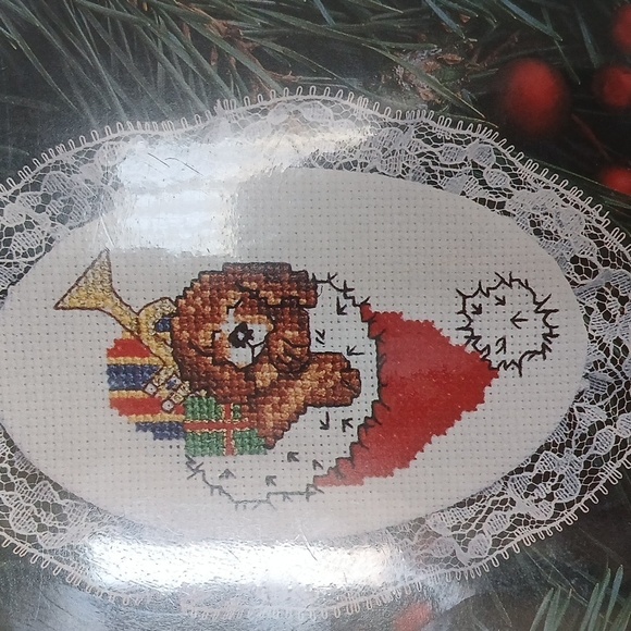 VTG Designs for the Needle Christmas Ornament Cross Stitch Kit 1248 Puppy Dog - Picture 1 of 8